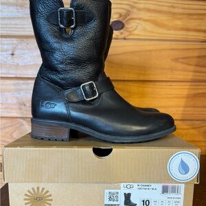 UGG Women's Chaney Black Leather Boots